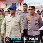 Kapolri Dampingi Presiden Cek Lokasi Pengungsian Korban Banjir di Tapanuli Tengah
