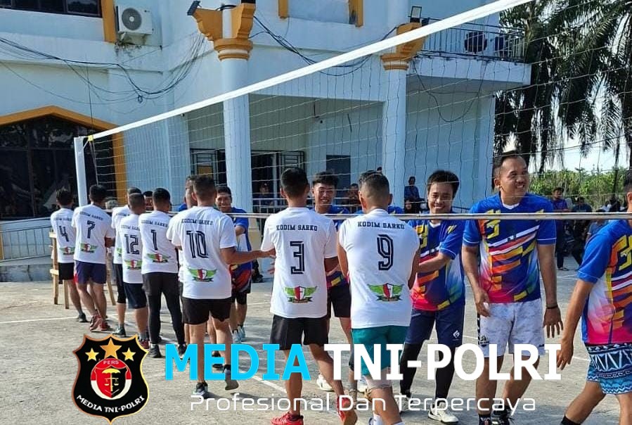 Pertandingan Turnamen Bola Voli HUT ke-76 Kabupaten Merangin