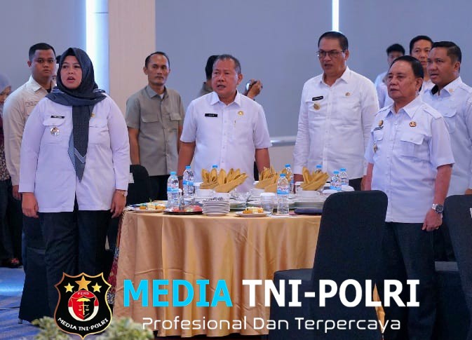 Wakil Bupati Pringsewu Umi Laila ,Hadiri High Level Meeting TPID Provinsi Lampung Jelang Nataru