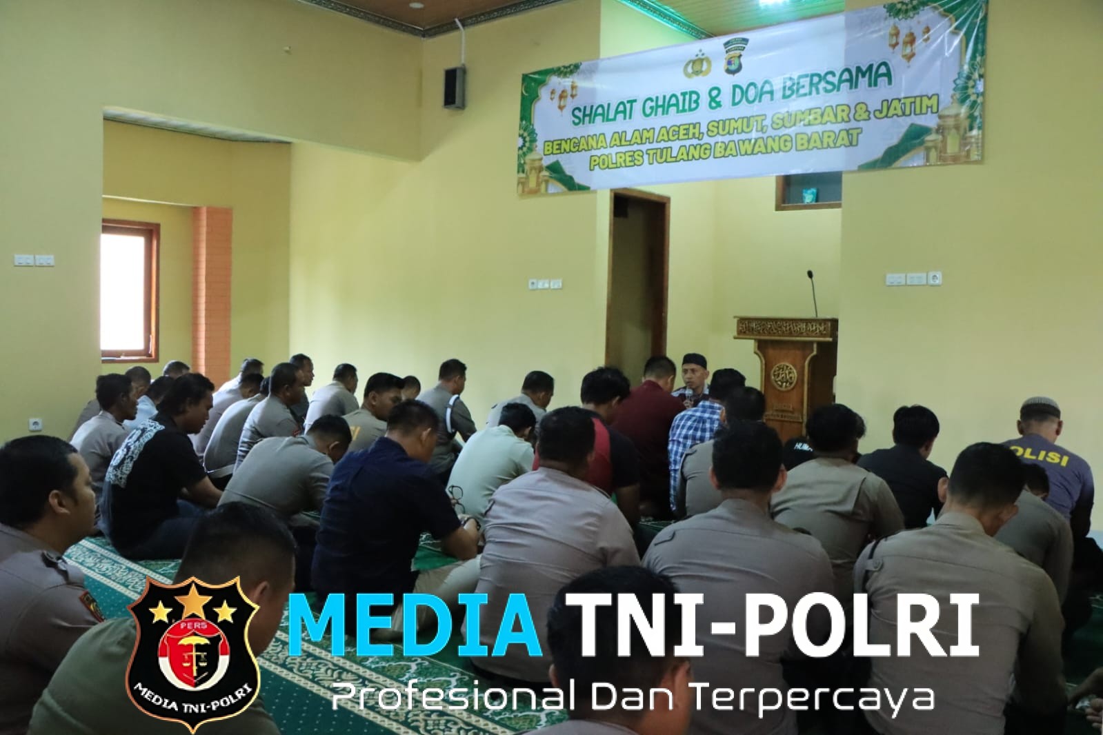 Polres Tulang Bawang Barar Gelar Sholat Ghaib dan doa bersama untuk Korban Bencana Aceh, Sumut, dan Sumbar dan Jatim