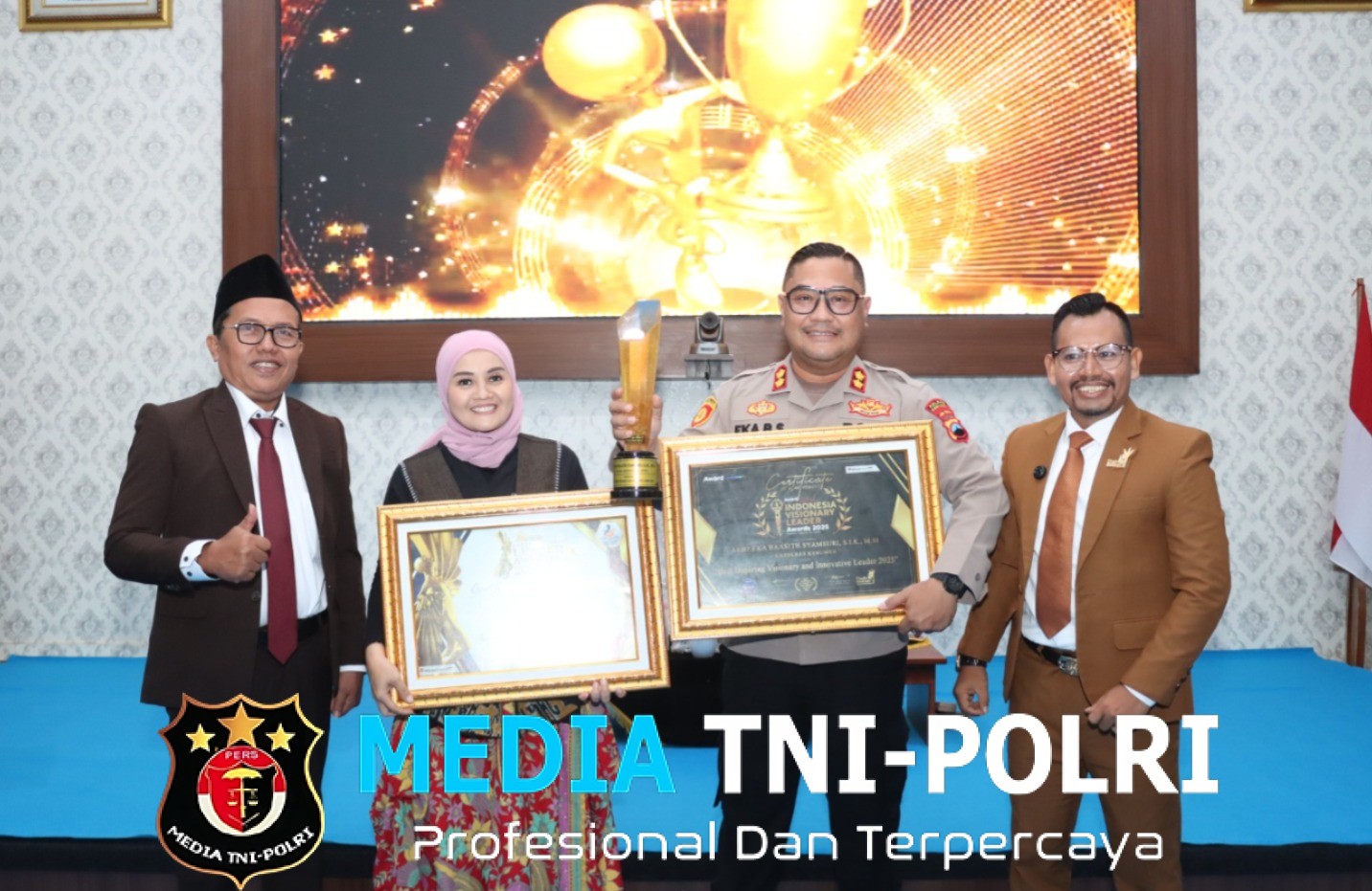 Kapolres Kebumen Raih Dua Penghargaan Nasional di Momen Isi Ulang Cinta