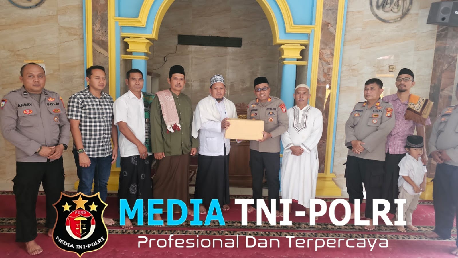 Polsek Cikarang Selatan Laksanakan Safari Kamtibmas dan Peduli Tempat Ibadah di Masjid Wilayah Hukum Cikarang Selatan