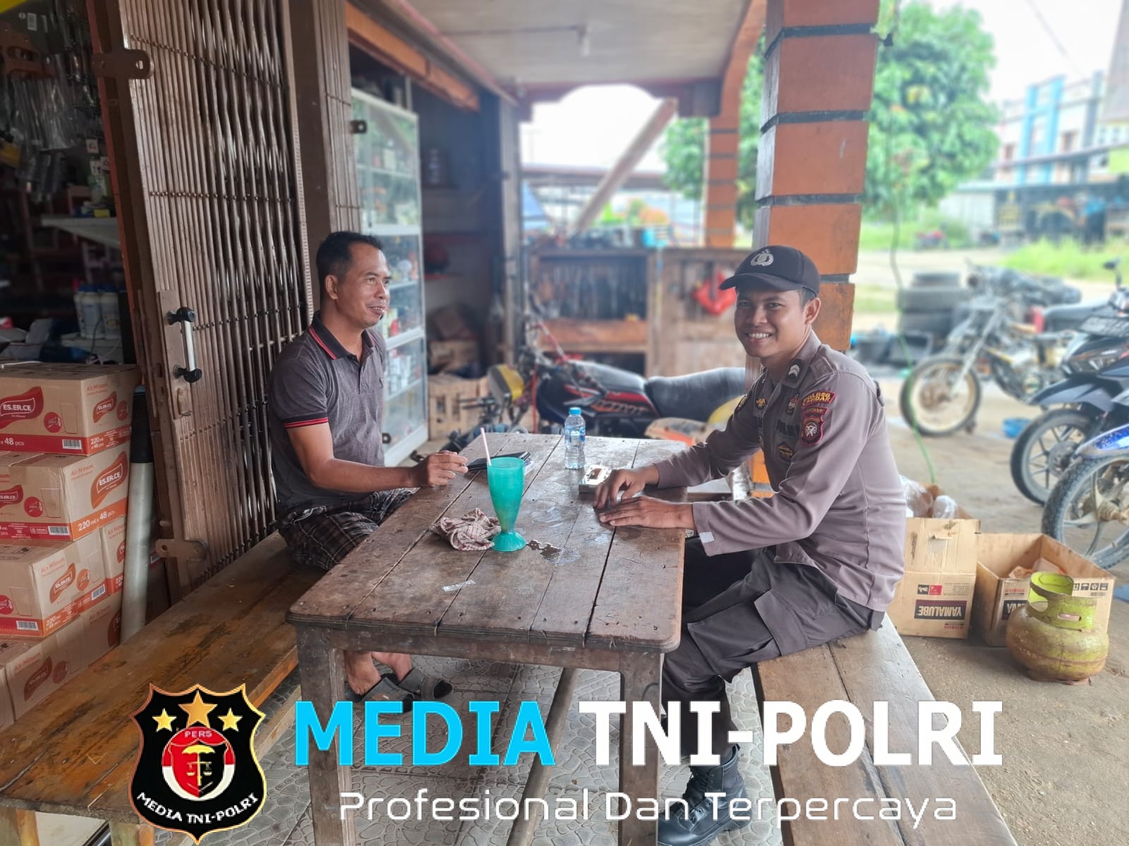 Patroli Kamtibmas Polsek Kuala Behe Sasar Pertokoan dan Objek Vital