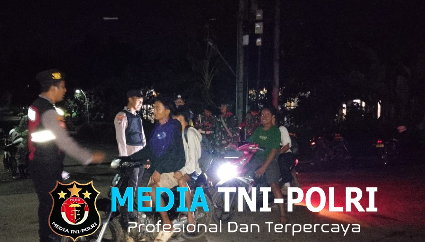Polsek Sumberejo dan TNI Tingkatkan Patroli Gabungan Warga Diminta Lapor 110 Jika Temukan Aktivitas Mencurigakan