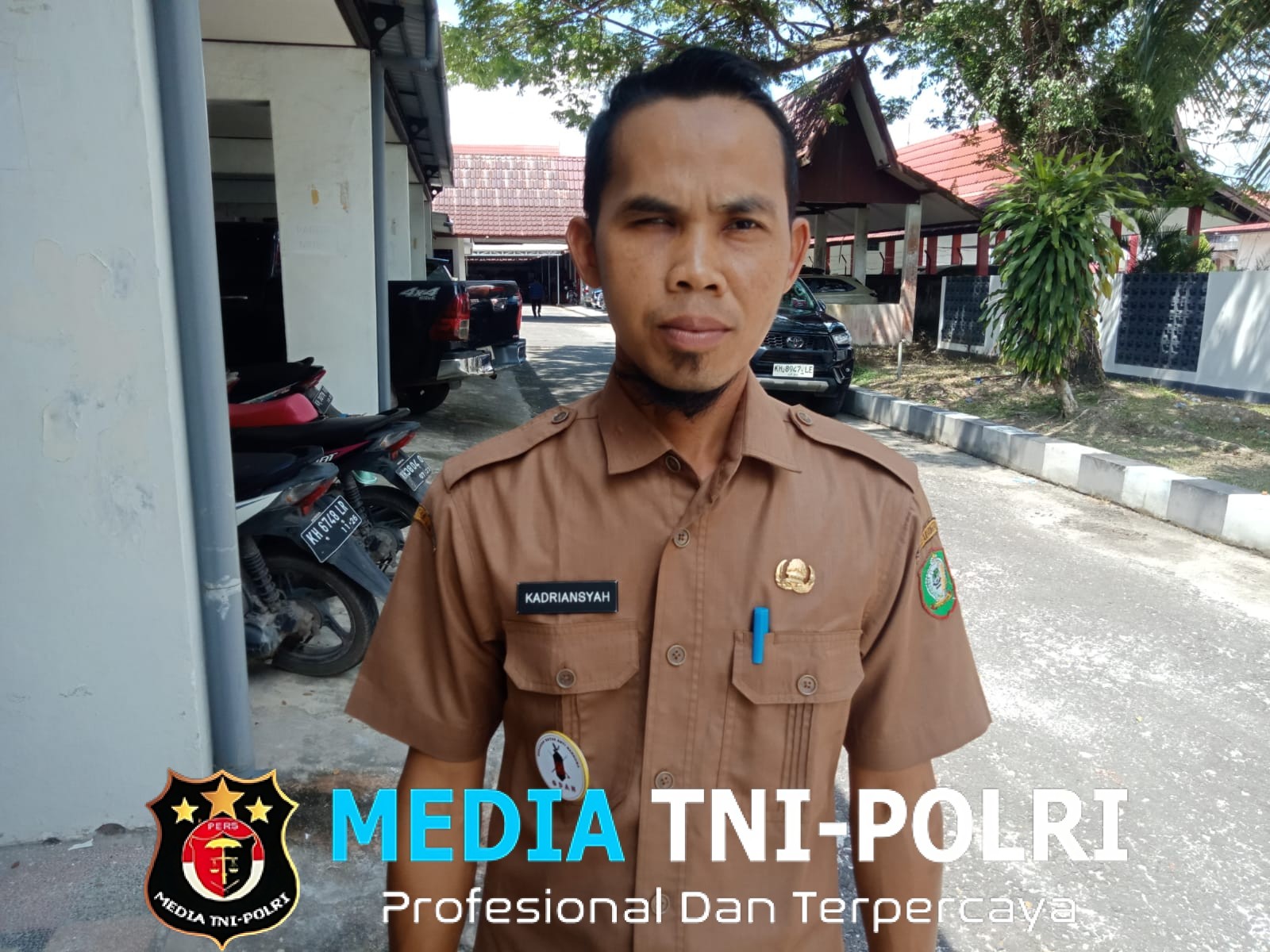 Pemdes Bapinang Hilir Laut Bangun Masjid dan Bantu Guru Agama dari Dana PKK RMU 2025