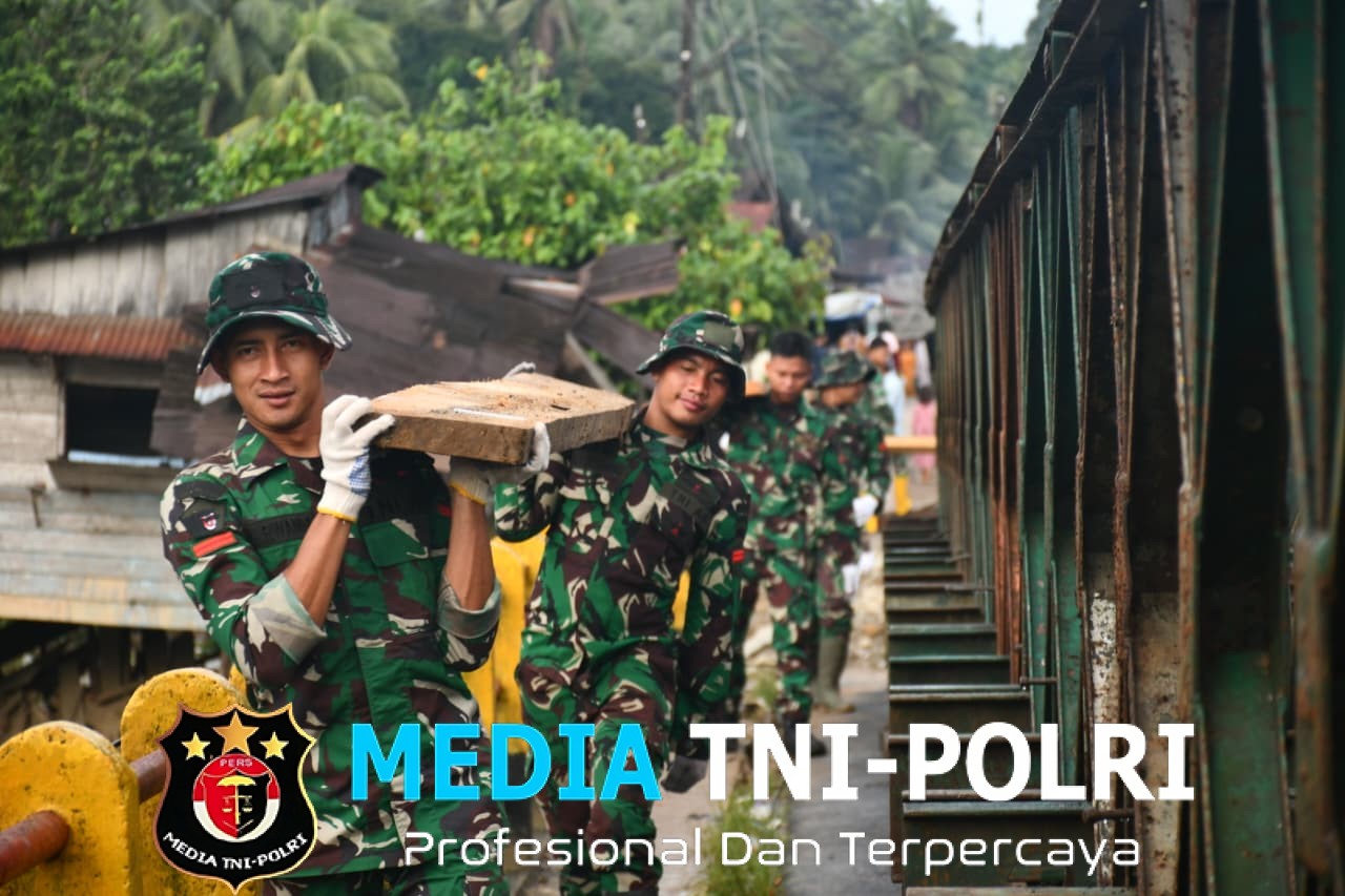 Satgas Yonzipur I/DD Kebut Pemasangan Jembatan Bailey Penghubung Tapteng–Tapsel di Garoga