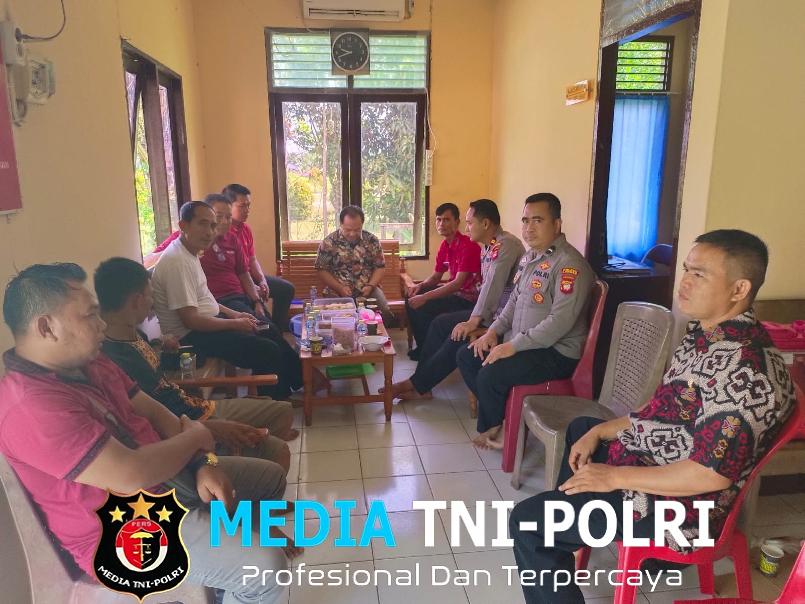 Sinergi Polri dan Masyarakat Pokdarkamtibmas Kecamatan Kuala Behe Resmi Dibentuk di Mapolsek Kuala Behe