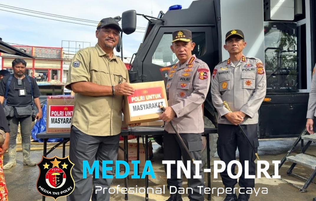 Kapolri Jenderal Listyo Sigit Prabowo Turun Langsung ke Aceh Tamiang, Salurkan Enam Truk Bantuan