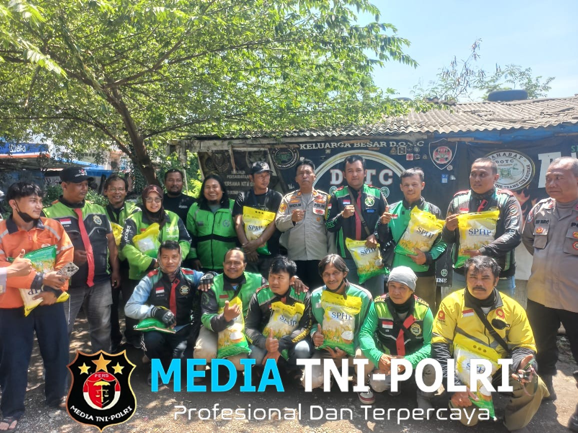 Kapolsek Cibarusah Gelar Silaturahmi Jum’at Berkah Harkamtibmas kepada Komunitas Ojol DOTC