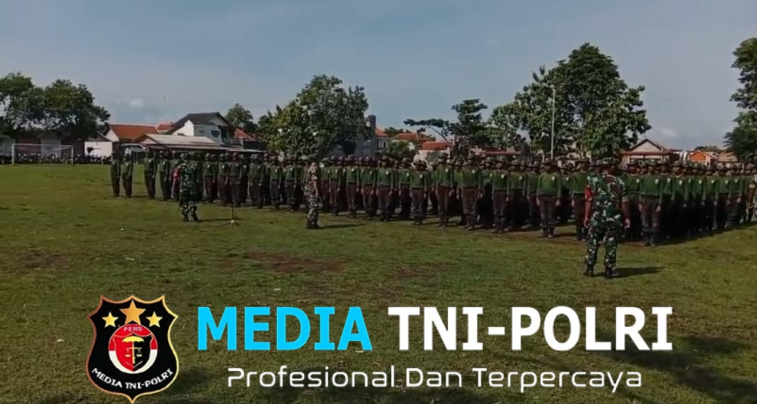 Babinsa Ajarkan PBB kepada Siswa Ketarunaan, Harapannya Tingkatkan Disiplin dan Karakter Pemimpin Muda