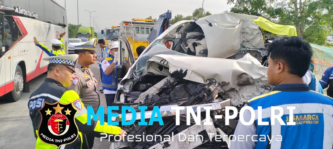 Diduga Microsleep, Kecelakaan Maut di Tol Malang–Pandaan Tewaskan Dua Penumpang Hiace