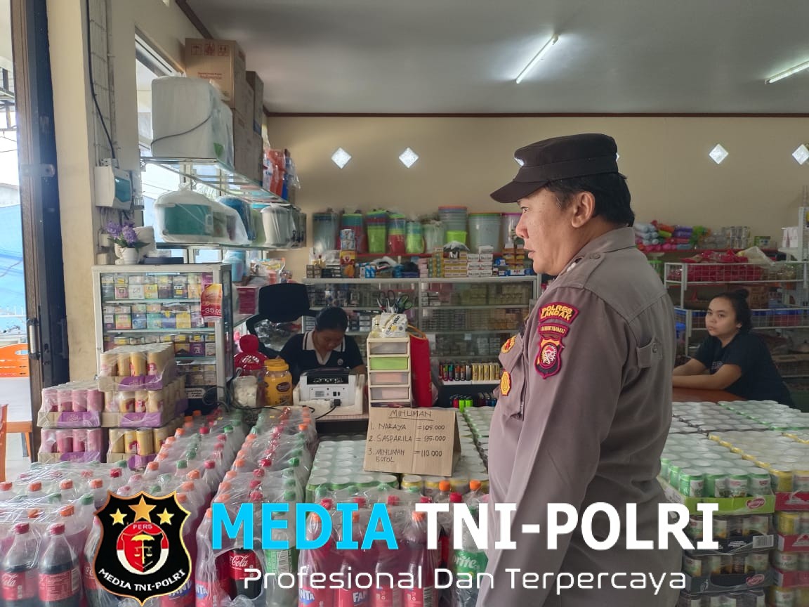 Patroli Kamtibmas Polsek Kuala Behe Tingkatkan Keamanan Jelang Perayaan Natal