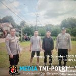 Anggota Polsek Menyuke Laksanakan Patroli Siang Hari dan Berikan Imbauan Kamtibmas Kepada Warga