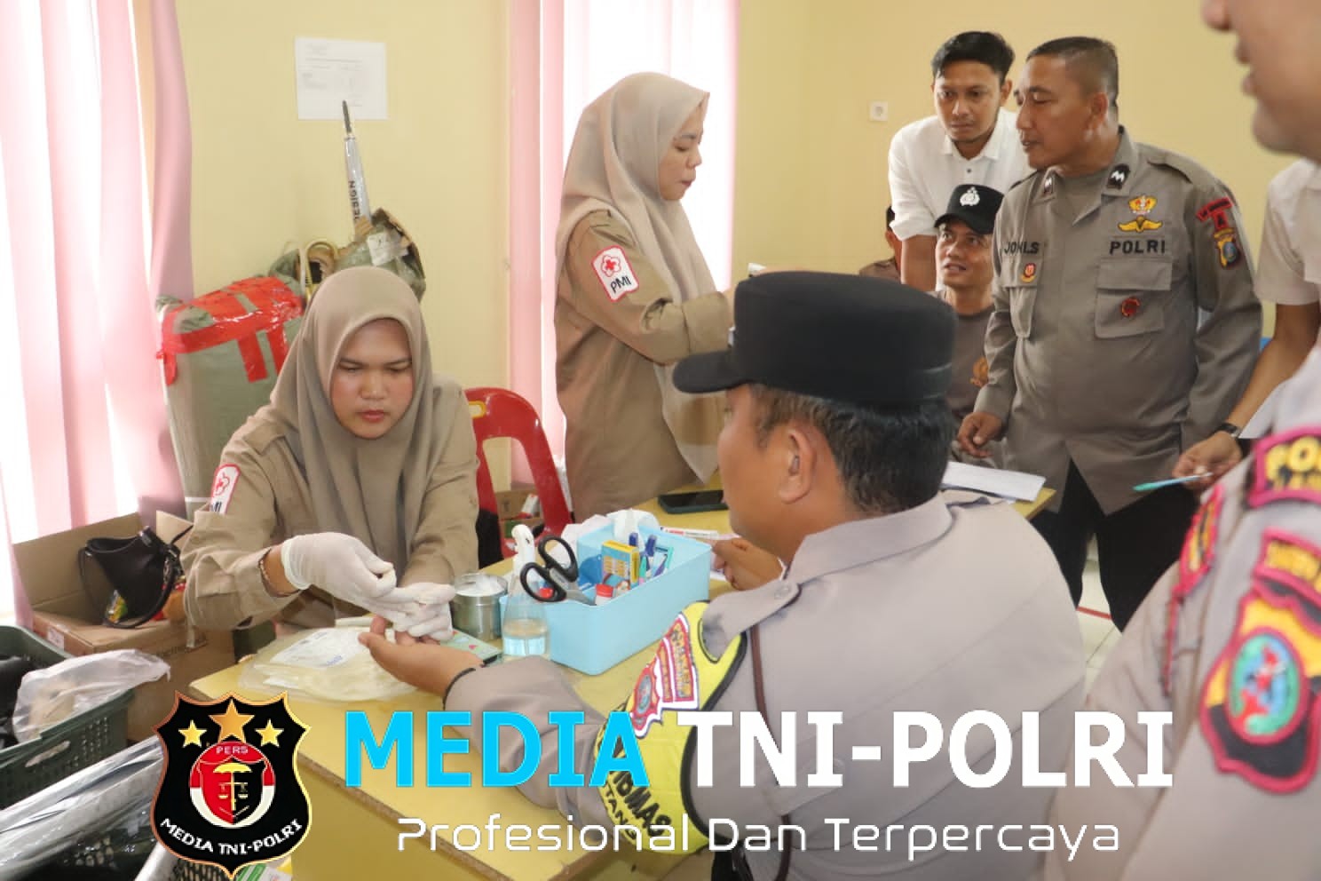 Polres Langkat Gelar Donor Darah dan Anjangsana Sambut Natal 2025