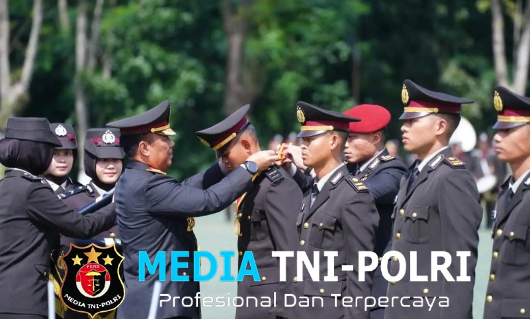 Cetak Intelektual Polri Wakapolri Lantik 99 Perwira Remaja SIPSS Gelombang II 2025 di Akpol Semarang
