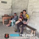 Melalui Patroli Dialogis, Bhabinkamtibmas Brigadir Yogi Sampaikan Pesan Kamtibmas kepada Warga
