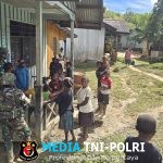 Pos Oksop Satgas Yonif 751/VJS Anjangsana ke Kampung Atenar Datangi Rumah-rumah untuk Layani Pengobatan Gratis ke Warga