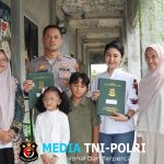 Dukung GEMAR, Kapolres Pringsewu Turun Langsung Ambil Rapor Anak Ke Sekolah