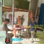 Polisi Temui Warga Saat Patroli Siang, Pesan Kamtibmas Disampaikan dengan Humanis