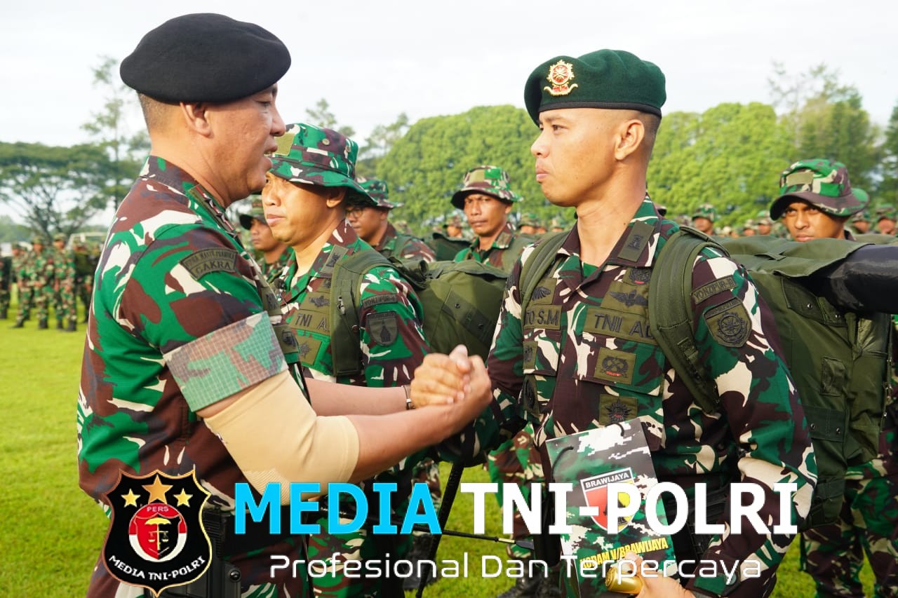 Kostrad Bergerak Membawa Harapan dan Senyum Baru untuk Aceh