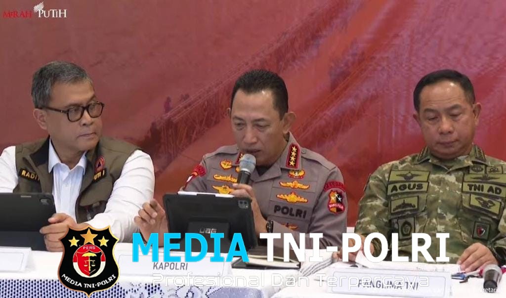 Tetap Siaga di Tengah Operasi Nataru,  Kapolri Kerahkan 11.625 Personel Polri untuk Percepat Penanganan Bencana di Sumatra