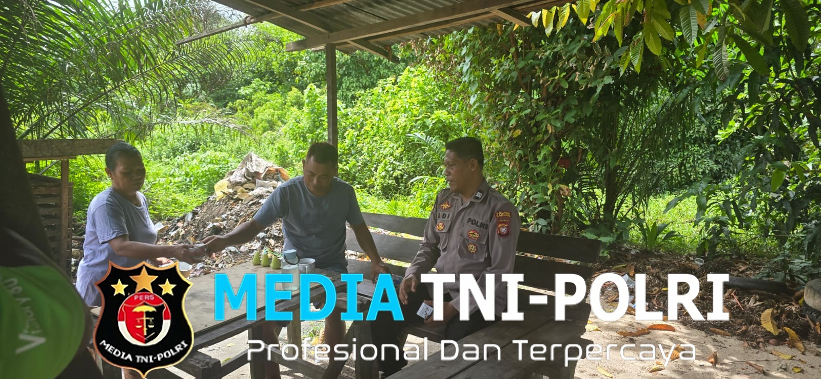 Patroli Dialogis Bernuansa Kekeluargaan, Polisi dan Warga Jalin Silaturahmi