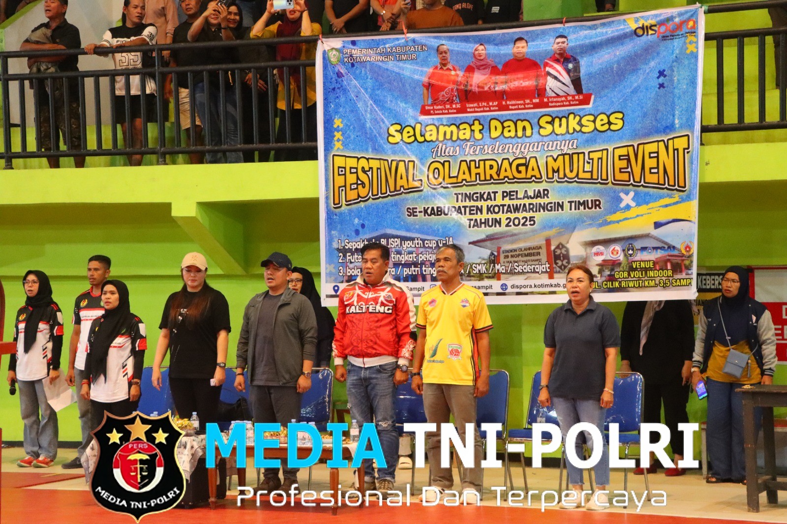 Kapolres Kotim Hadiri Penutupan Multi Event Pertandingan Voliy Ball di Gor volly indor Jl Cilik Riwut Sampit