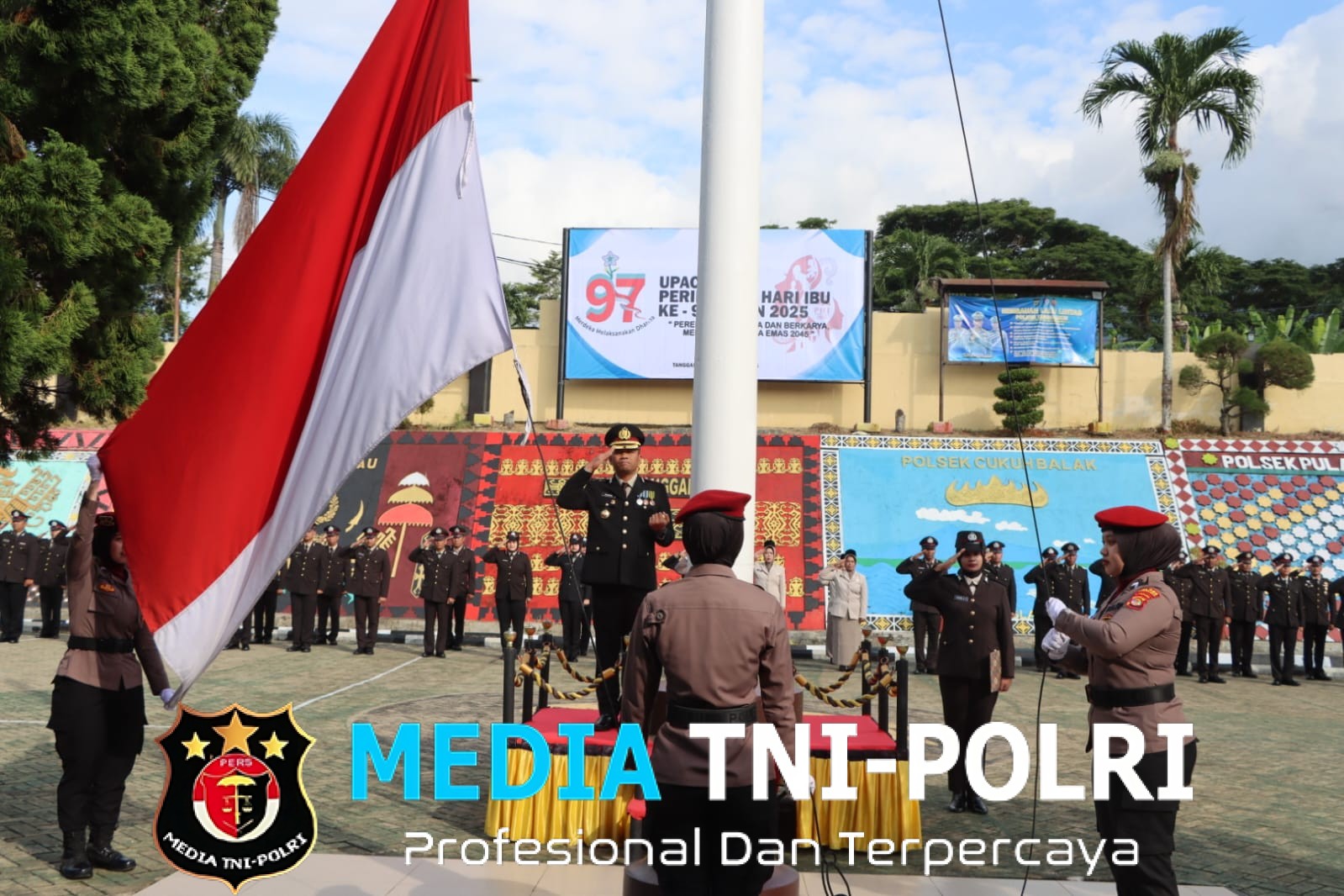 Kapolres Tanggamus Pimpin Upacara Peringatan Hari Ibu ke-97 Tahun 2025
