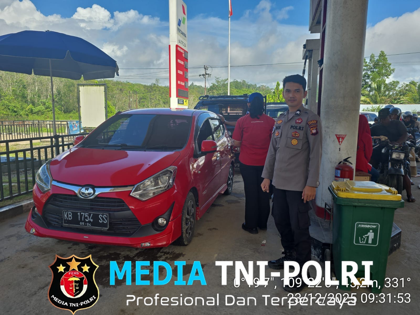 Polisi Laksanakan Patroli Siang di SPBU dan Lokasi Rawan Pencurian, Sampaikan Himbauan Kamtibmas