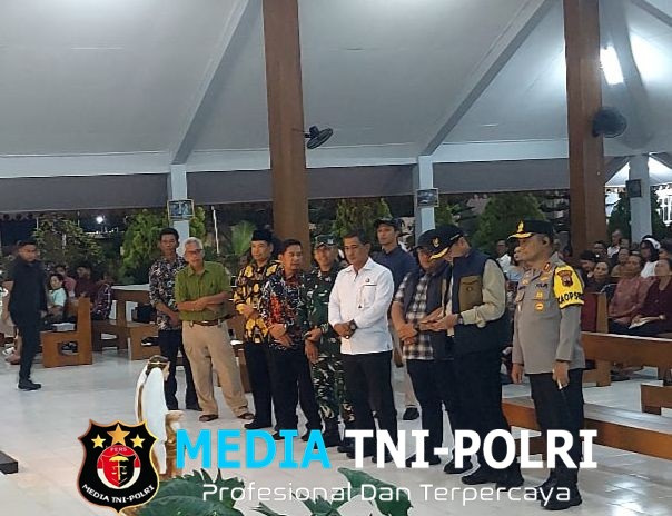 Pastikan Ibadah Malam Natal Berjalan Aman, Jajaran Forkopimda Pantau Situasi Gereja