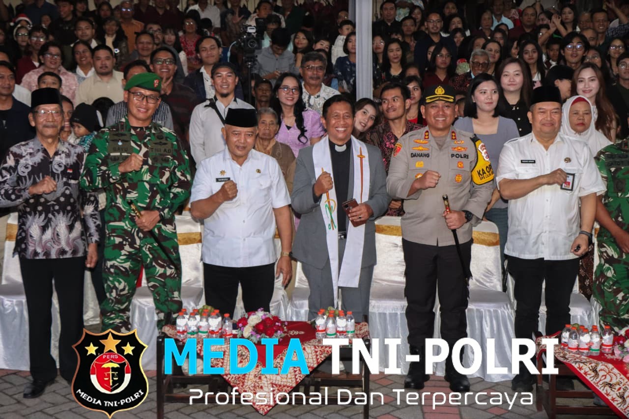Kapolres-Bupati Malang Tinjau Gereja Jelang Misa Natal 2025, Pastikan Ibadah Aman dan Kondusif
