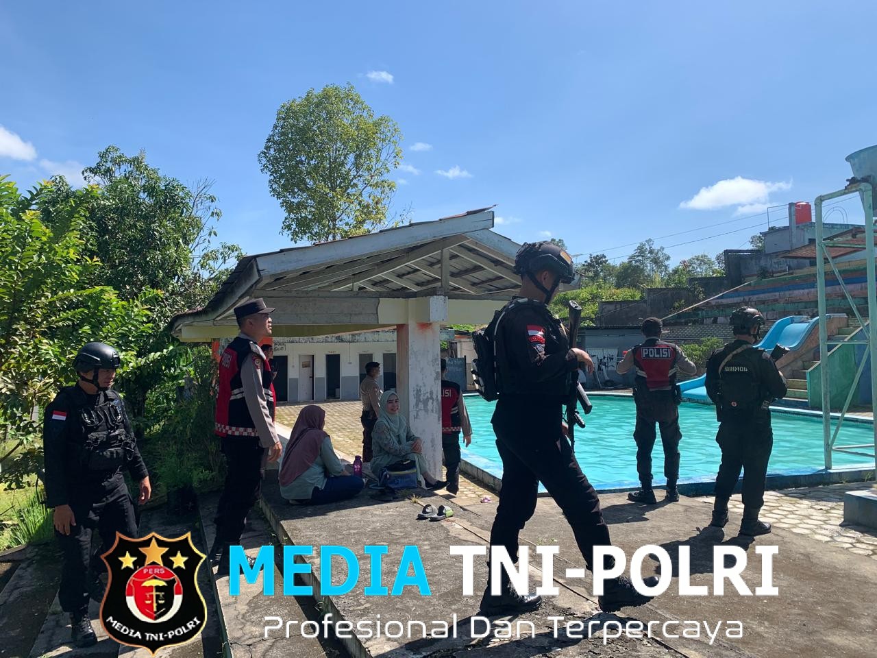 Patroli Humanis di Kolam Renang, Satgas Preventif Ingatkan Orang Tua Awasi Anak
