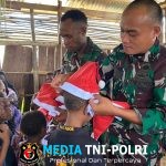 Pos Denom Satgas Yonif 751/VJS Gelar Ibadah Bersama dan Bagikan Bingkisan Natal untuk Anak-Anak