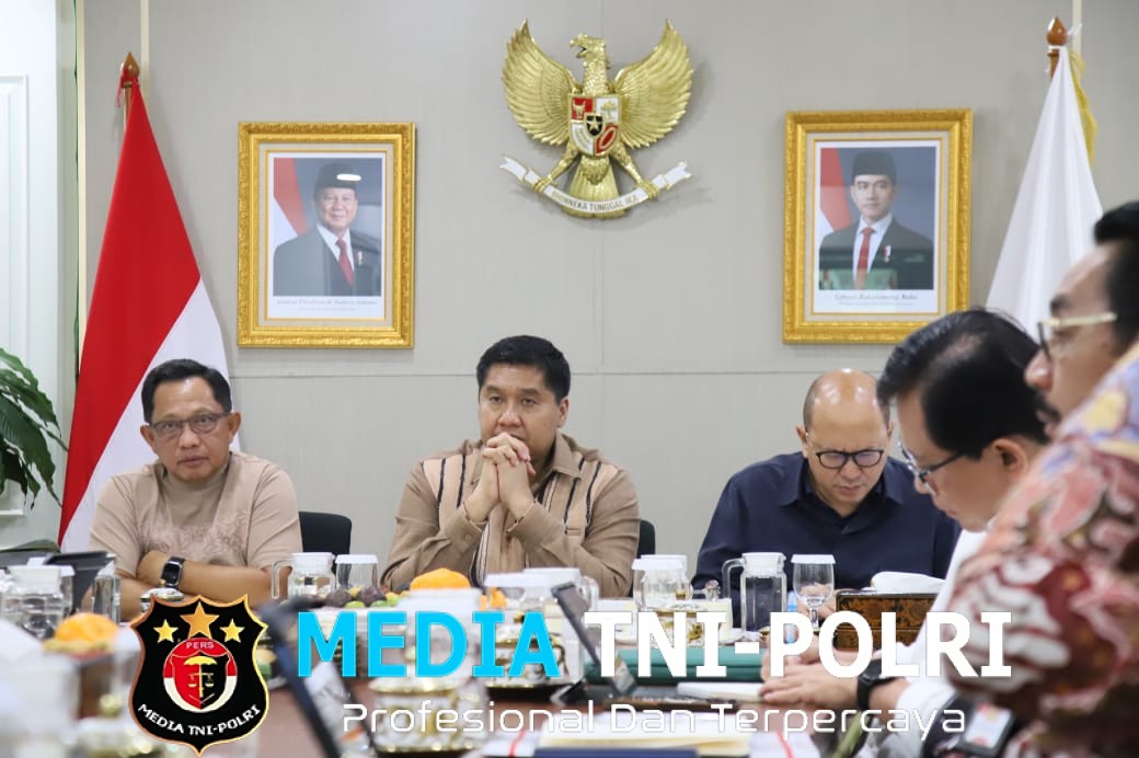 Mendagri Minta Pemda Percepat Pendataan Rumah Warga Terdampak Bencana di Sumatera