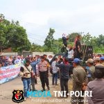 Aksi Damai FLMM di Kantor Pemkab dan DPRD Lampung Tengah Berlangsung Kondusif