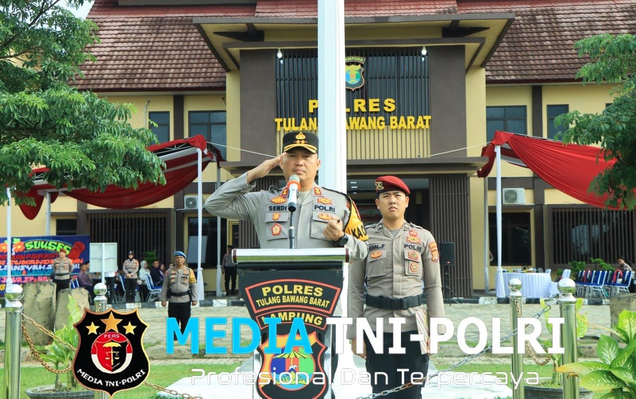 Polres Tulang Bawang Barat Gelar Upacara Korp Raport Kenaikan Pangkat 6 Perwira Dan 35 Bintara