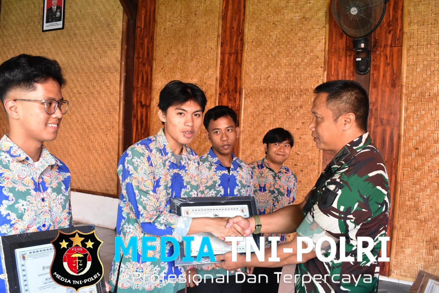 Dapur Teritorial Kodim 0825 Dibuka, Siswa SMK PGRI 1 Giri Pulang Bawa Disiplin dan Mental Juang