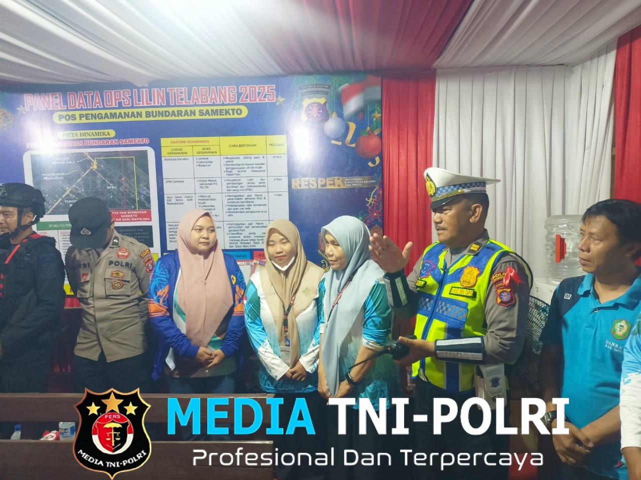 Malam Pergantian Tahun 2025 Ke 2026 Pos Pengamanan Bundaran Samekto Aman Kondusif