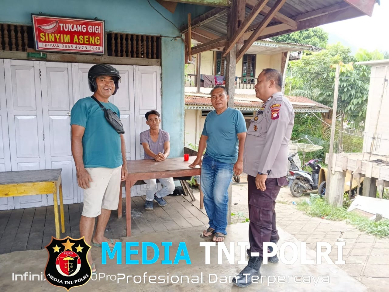 Humanis dan Preventif, Polisi Sengah Temila Sambangi Warga Saat Patroli Siang