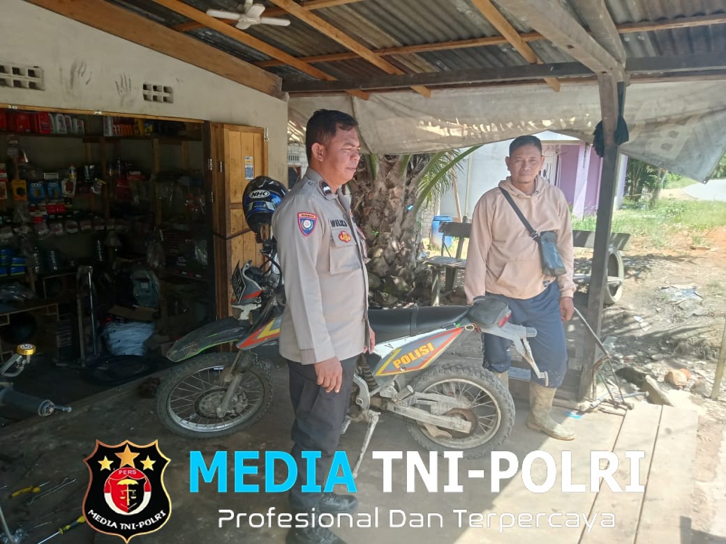 Sentuhan Humanis Polisi, Patroli Siang Sekaligus Sampaikan Pesan Kamtibmas