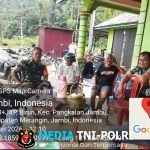 Keakraban Babinsa Koramil 420-07/Sei Manau Bersama Warga Desa, Tumbuhkan Kekompakan dan Kemanunggalan TNI–Rakyat