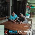 Warga Dihampiri Polisi Saat Patroli Malam, Suasana Akrab Disertai Pesan Kamtibmas