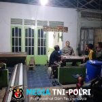 Kebersamaan Polisi dan Warga Warnai Patroli Malam di Mandor
