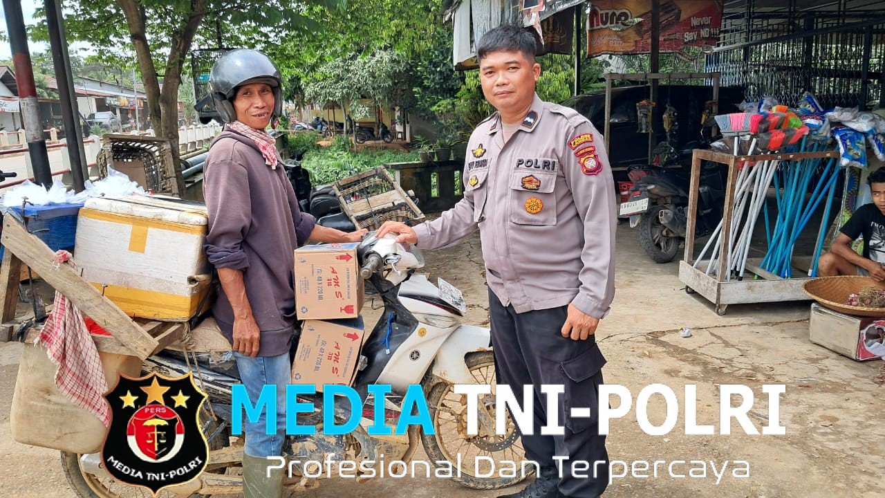 Tetap Jaga Kondusifitas Kewilayahannya Personil Polsubsektor Jelimpo Laksanakan Patroli Dialogis