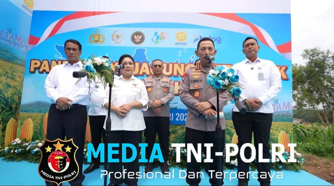 Kapolri-Ketua Komisi IV Panen Raya Jagung di Bekasi, Komitmen Dukung Ketahanan Pangan