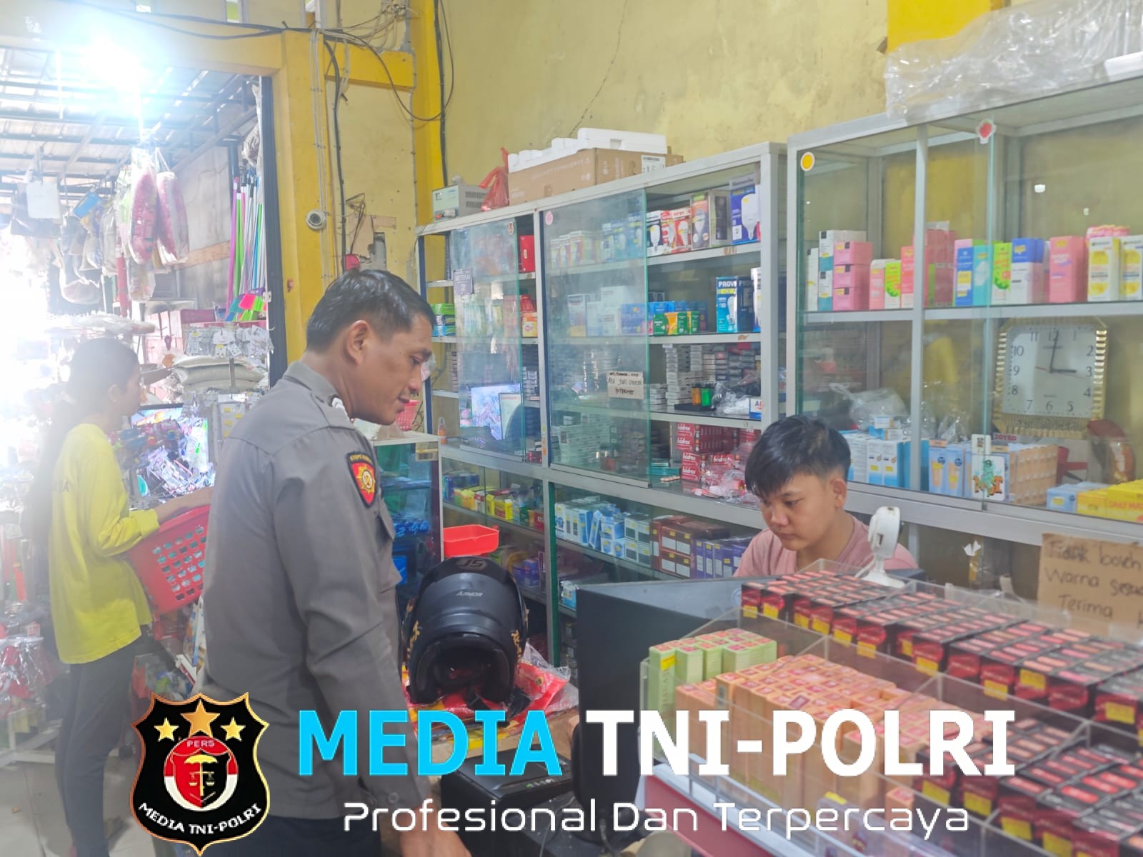 Polisi Lakukan Patroli Siang, Perkuat Sinergi dengan Masyarakat