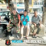 Inilah Selipan Saran dan Masukan Saat Babinsa Tipes Sambangi Juru Parkir