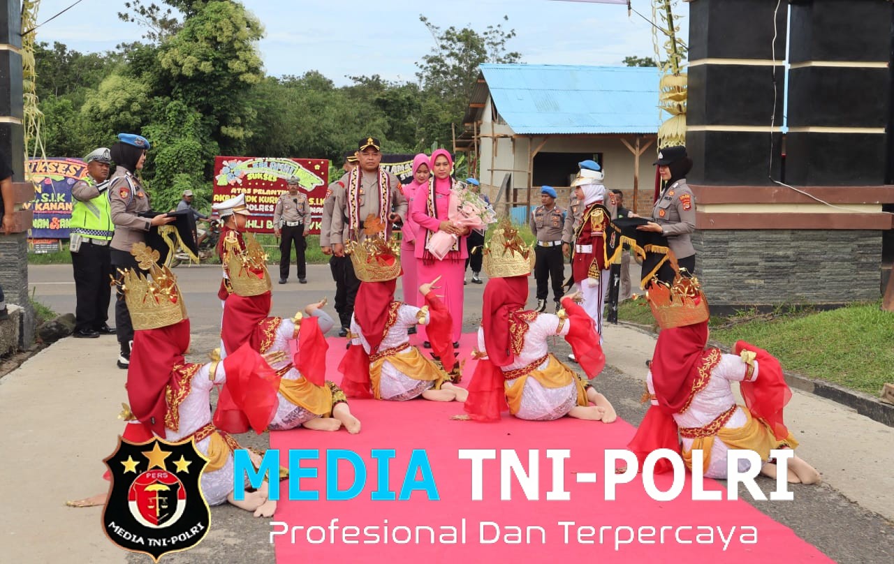 Penyambutan Kapolres Way Kanan, AKBP Didik Kurnianto Tekanan Sinergitas dan Pelayanan Masyarakat