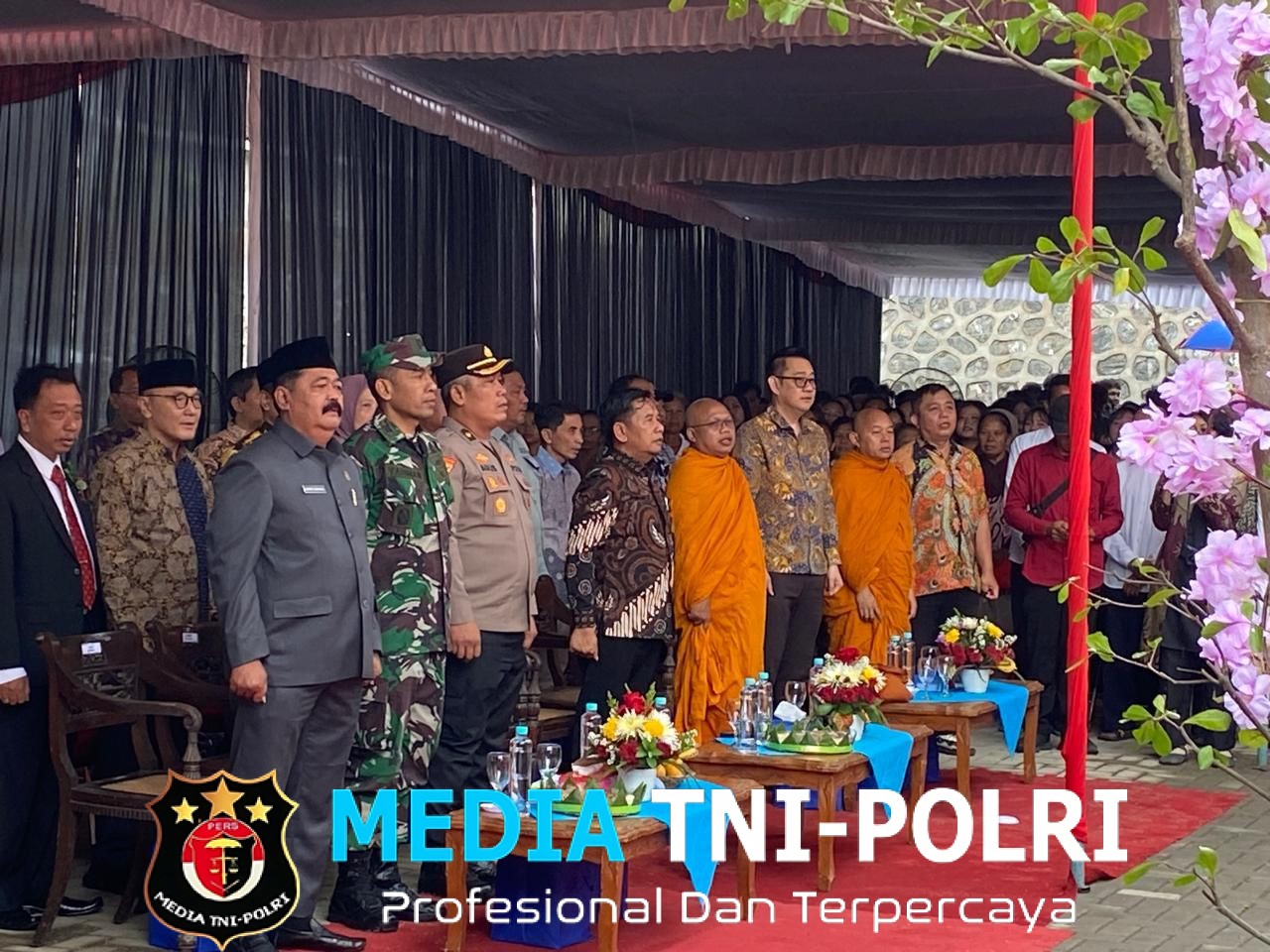 Polres Wonogiri Kawal Peresmian Gedung STABN Raden Wijaya yang Dihadiri Menag