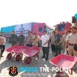 Percepat Pemulihan Aceh Tamiang, Mendagri Serahkan Bantuan Gerobak Dorong dan Bahan Makanan